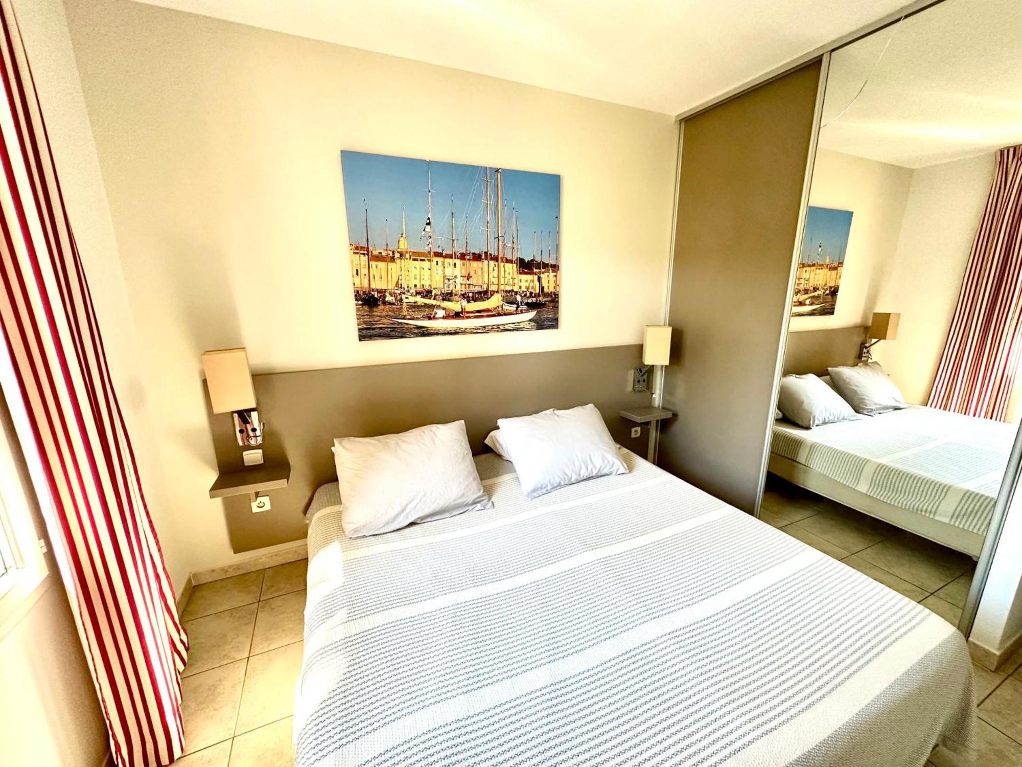 Appartement Superbe En Résidence Avec Piscine *